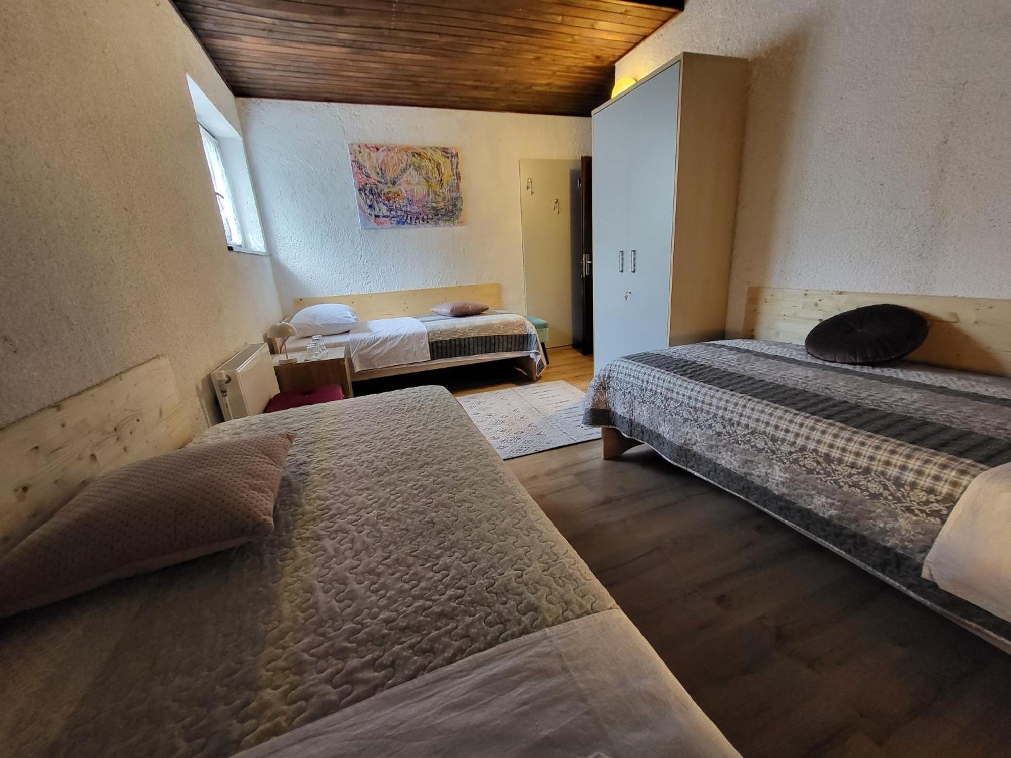 Koca Sredi Gozda Hotell Kanal Eksteriør bilde
