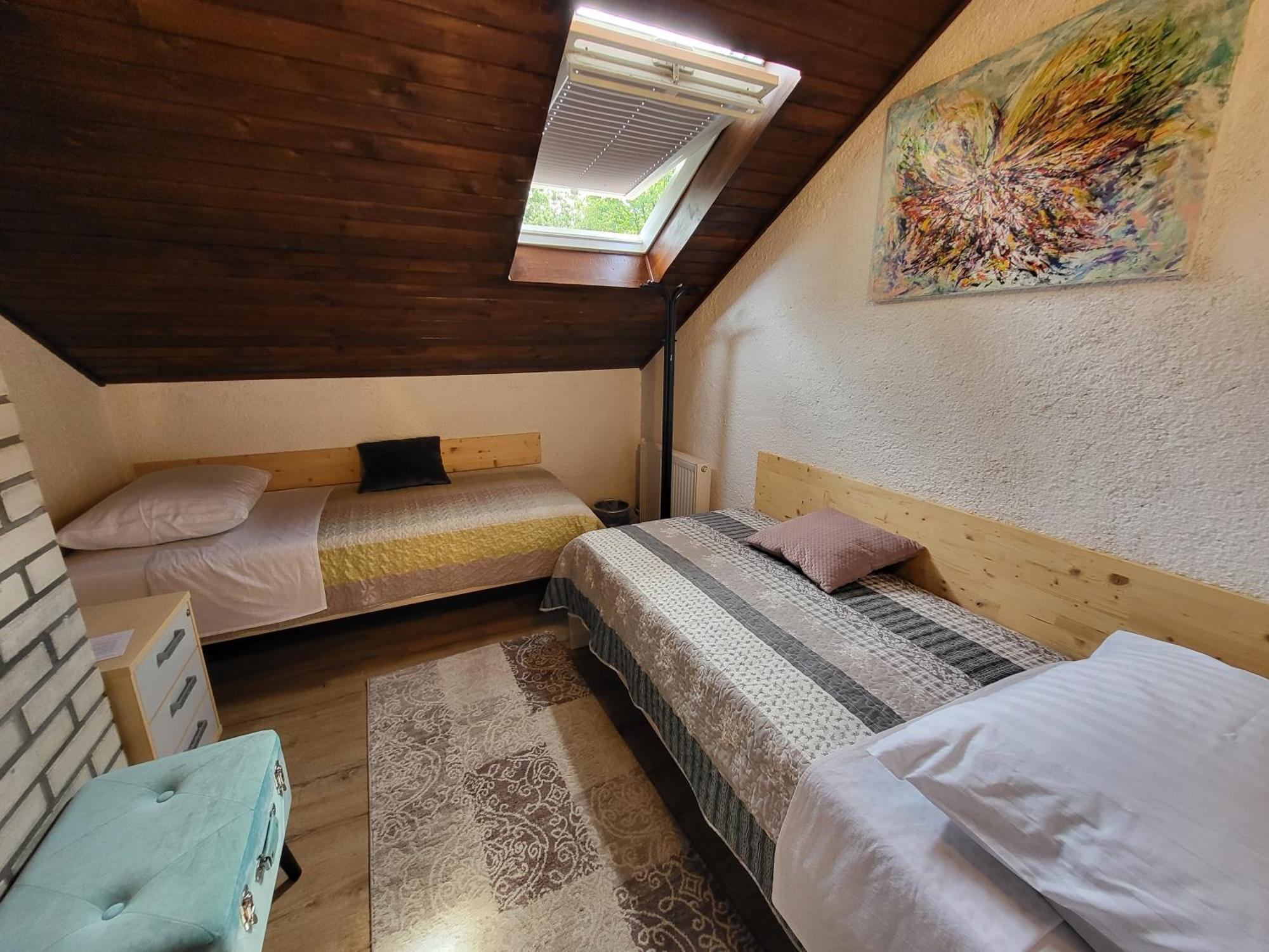 Koca Sredi Gozda Hotell Kanal Eksteriør bilde